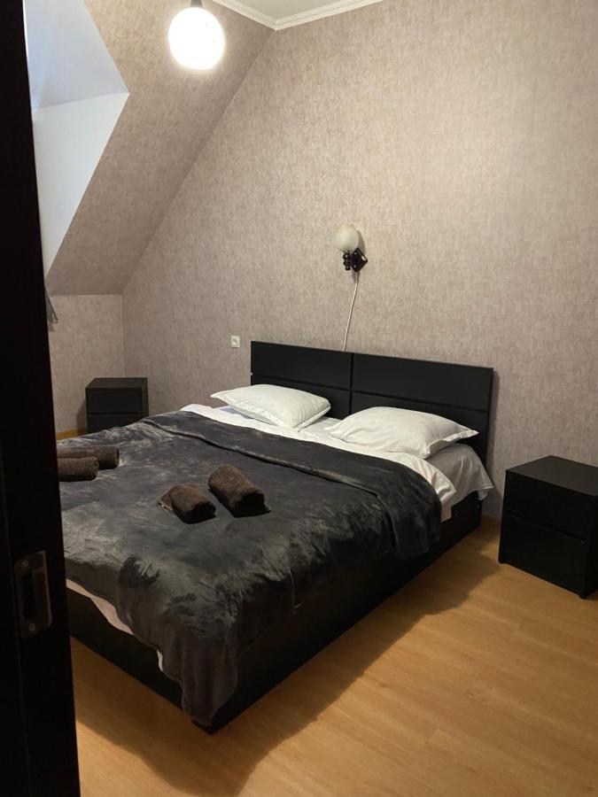 Lizielene Appartement Bordzjomi Buitenkant foto