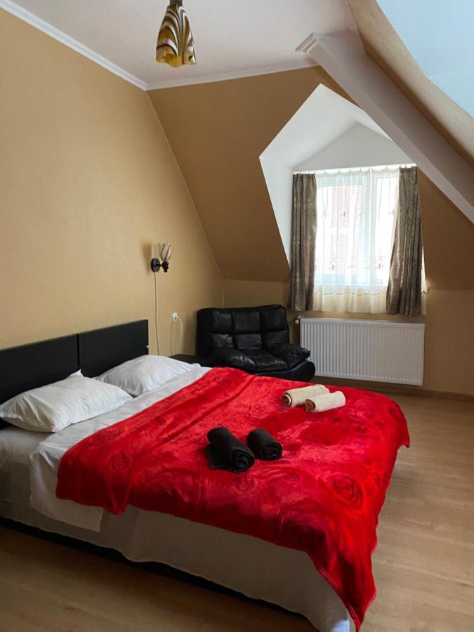 Lizielene Appartement Bordzjomi Buitenkant foto