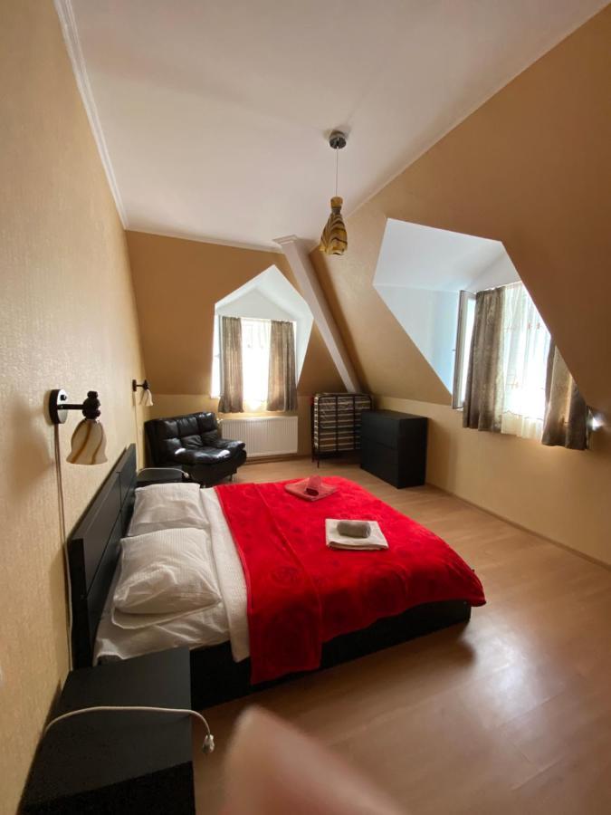 Lizielene Appartement Bordzjomi Buitenkant foto