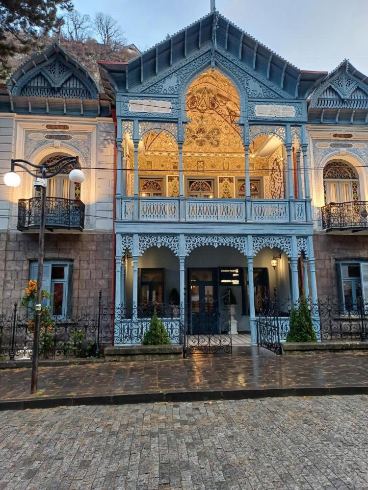 Lizielene Appartement Bordzjomi Buitenkant foto